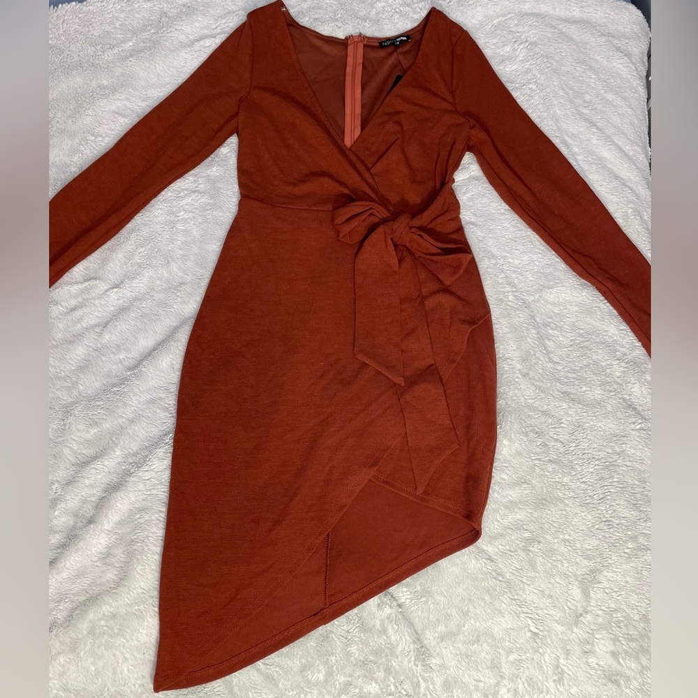 Slit Sweater V-Cut Knot Tied Down Mini Dress in rust.